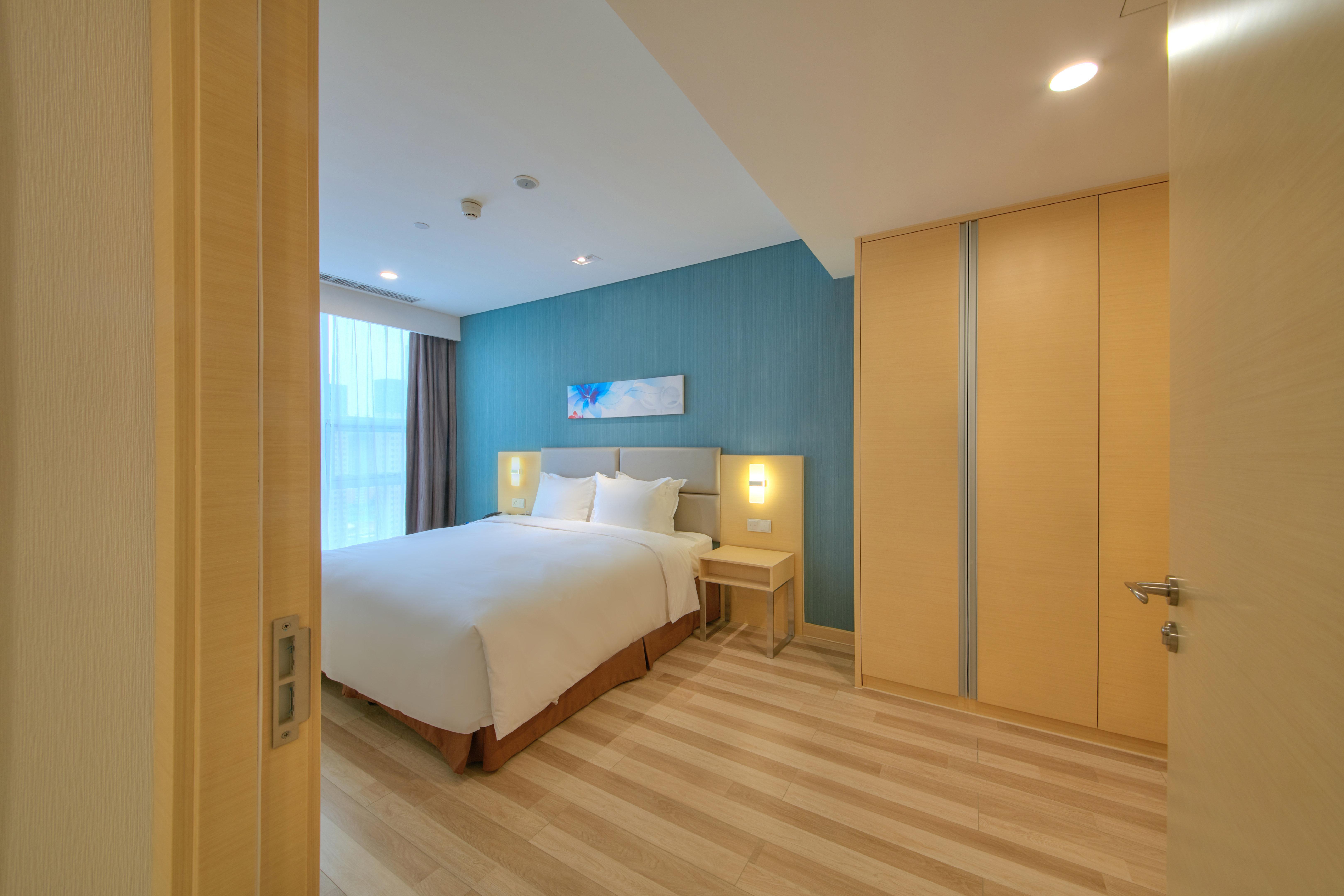 Holiday Inn Express Luoyang Yichuan By Ihg Dış mekan fotoğraf