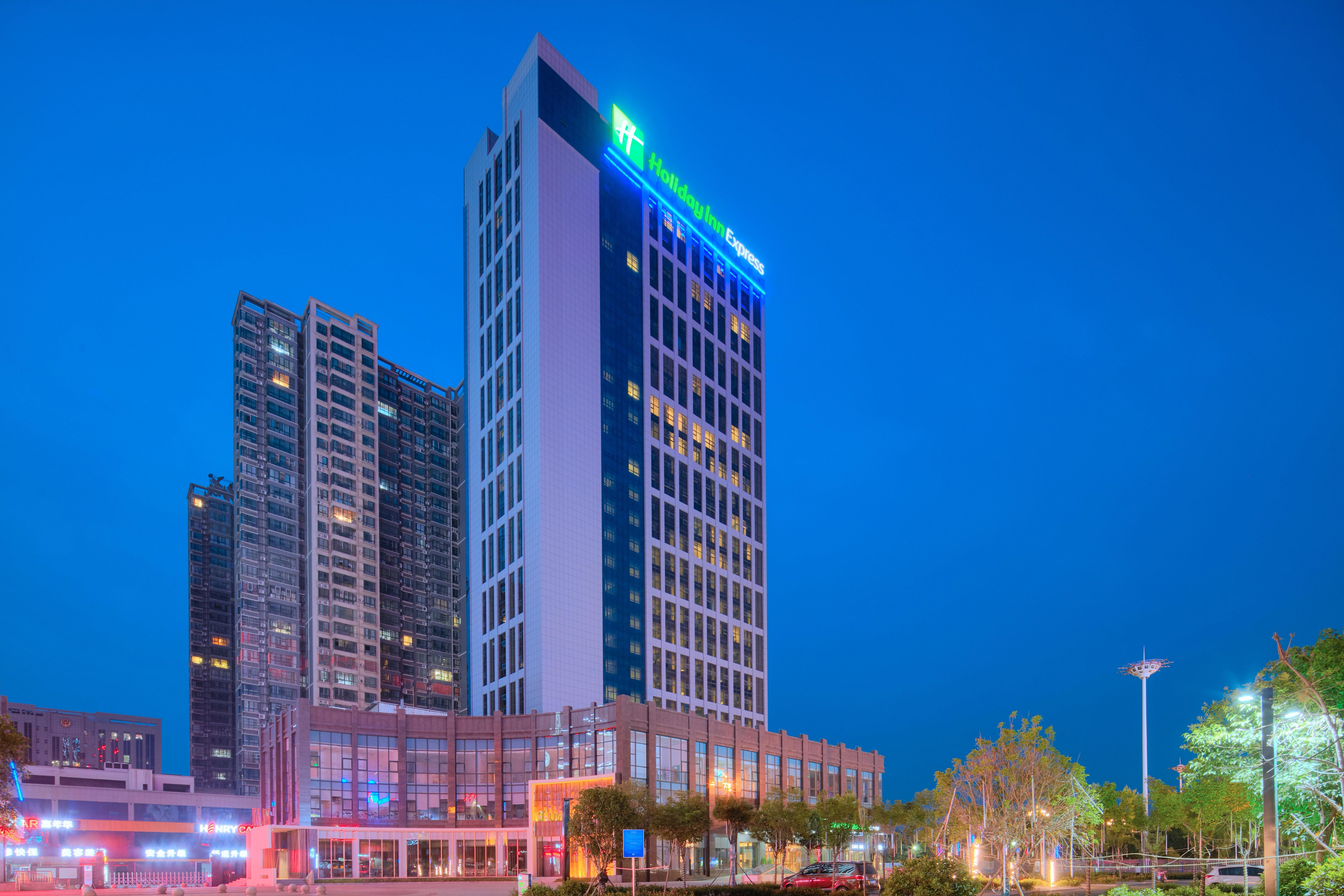 Holiday Inn Express Luoyang Yichuan By Ihg Dış mekan fotoğraf