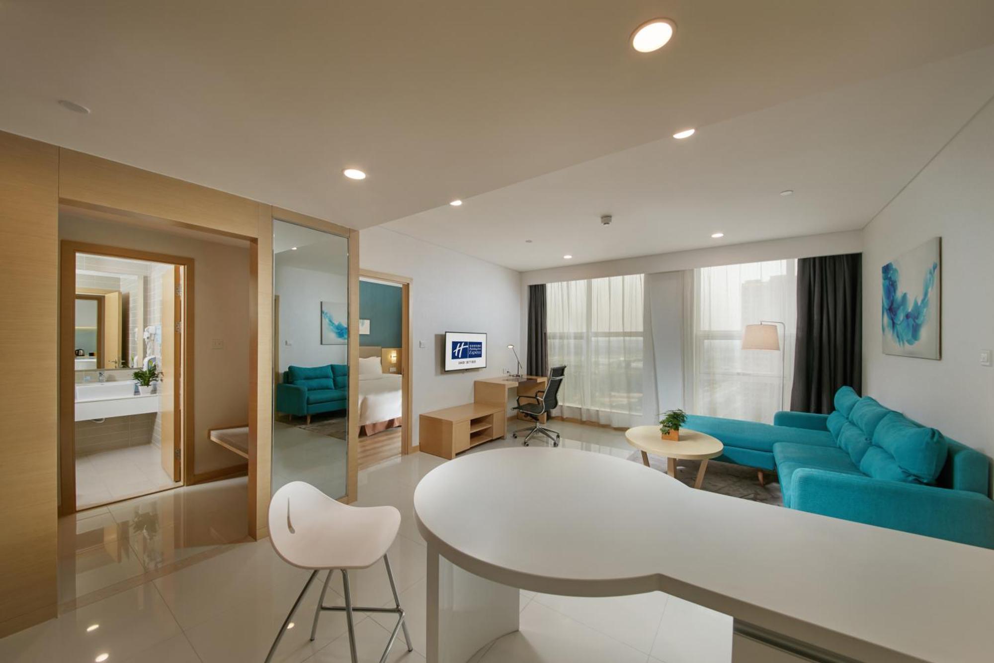 Holiday Inn Express Luoyang Yichuan By Ihg Dış mekan fotoğraf